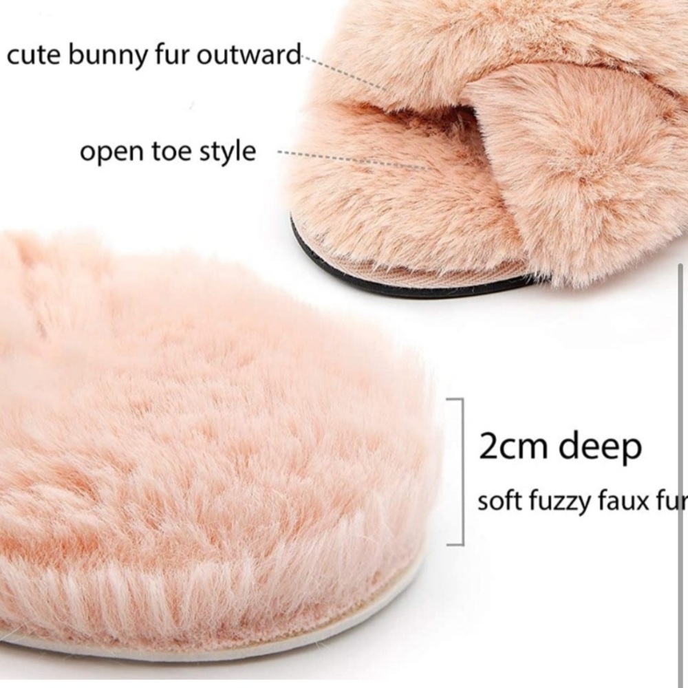 White fluffy faux fur cross band slippers - Picture 3 of 6